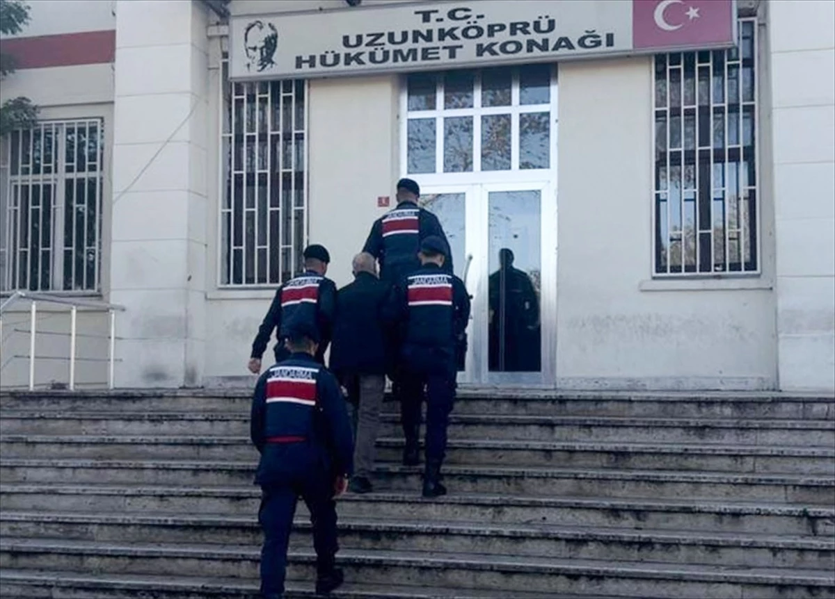 Edirne\'de Yunanistan\'a kaçmaya çalışan 3 FETÖ mensubu yakalandı