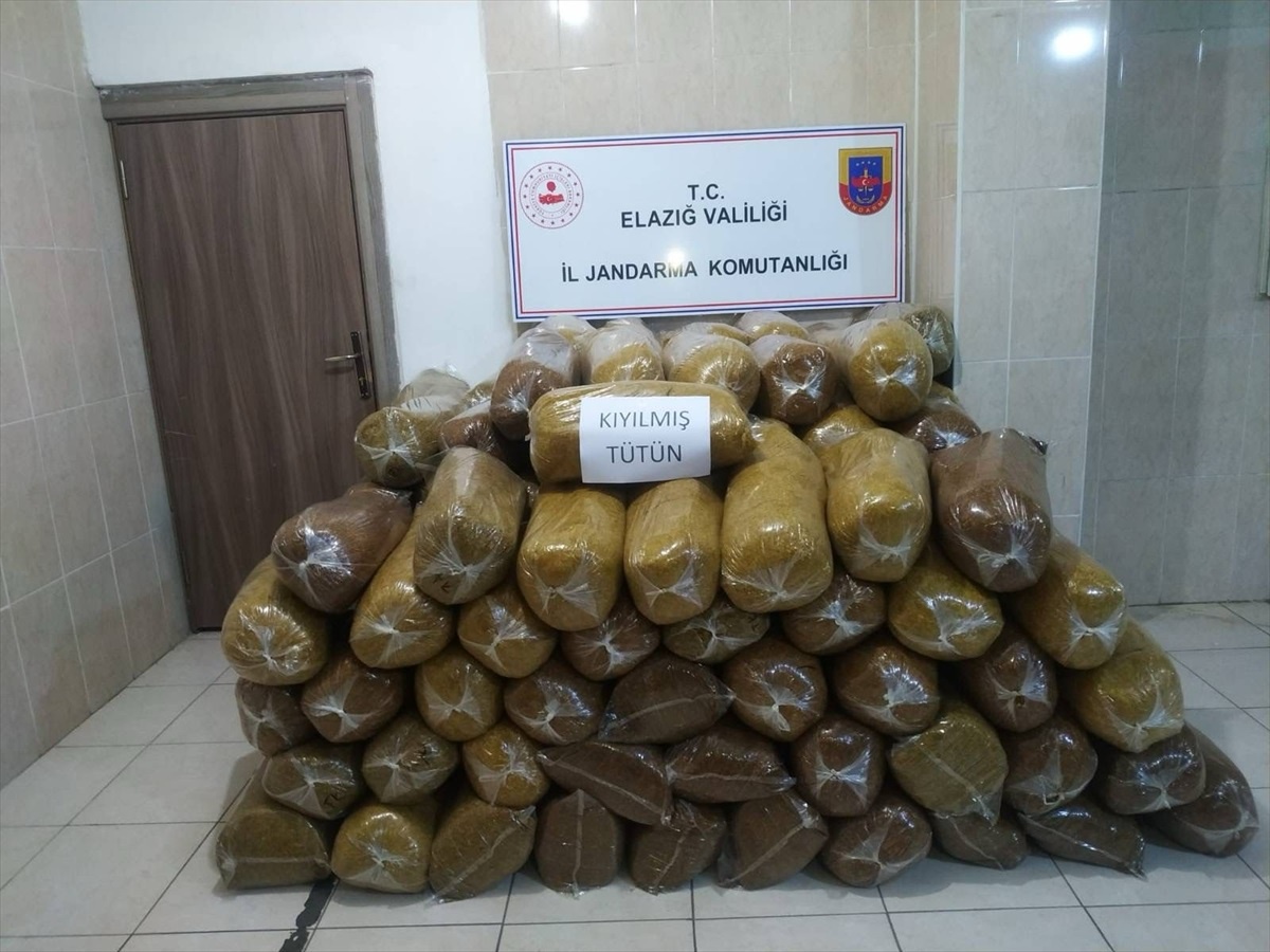 Elazığ\'da 380 kilogram gümrük kaçağı tütün ele geçirildi