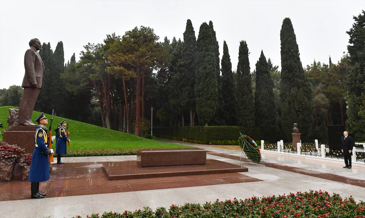 Haydar Aliyev\'in vefatının 20. yılında anma töreni düzenlendi