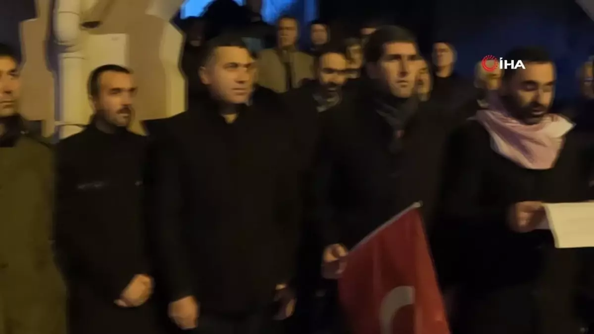 TÜGVA Üyeleri ABD\'nin Gazze Kararını Protesto Etti