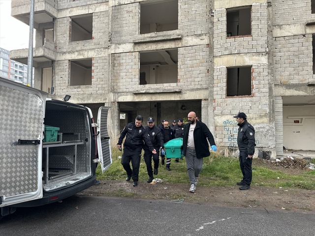 13 yaşındaki çocuk, 12 yaşındaki çocuğu öldürdü! Bilgisayar oyunundan etkilenmiş 13 yaşındaki çocuk, 12 yaşındaki çocuğu öldürdü! Bilgisayar oyunundan etkilenmiş