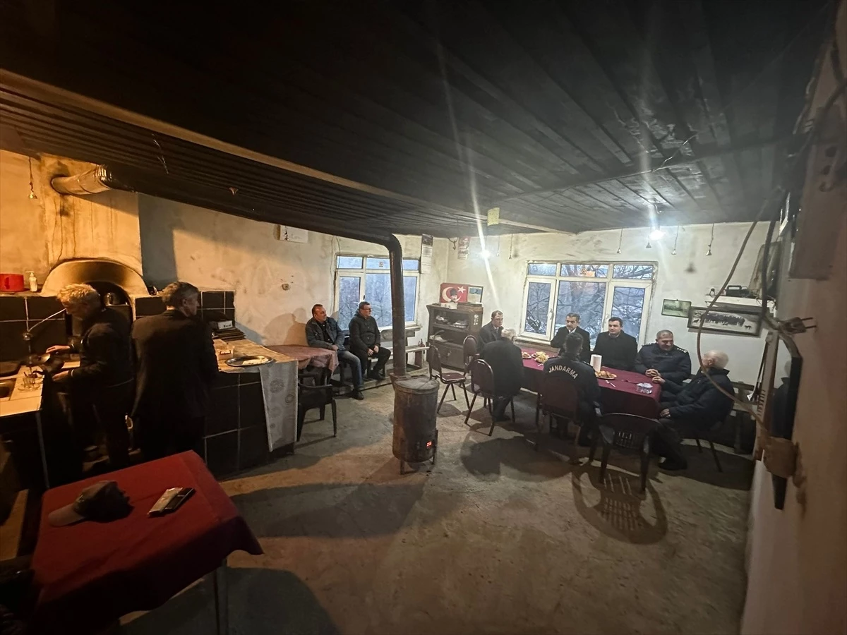Kırklareli Valisi Birol Ekici, Demirköy ilçesinde köy ziyaretlerinde bulundu