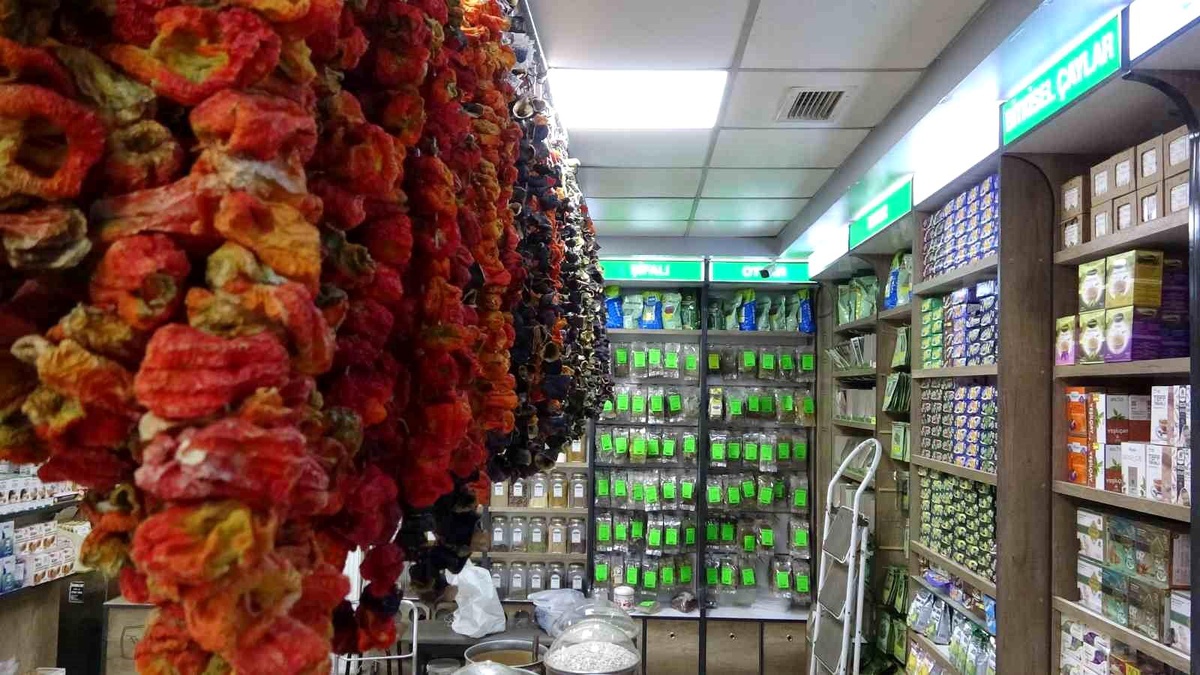 Van\'da Soğuk Havaya Karşı Aktarlarda Hareketlilik