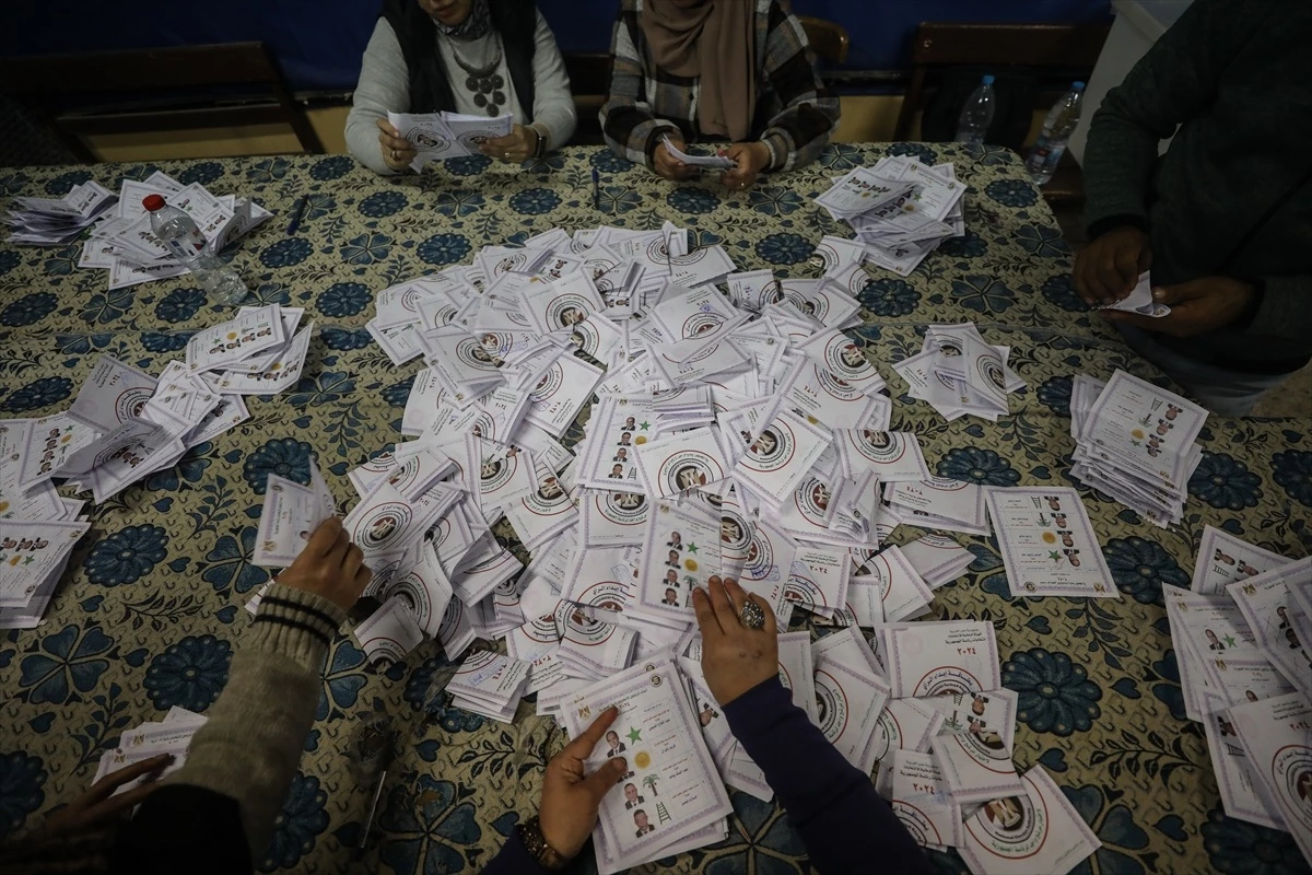 Mısır\'da Cumhurbaşkanlığı seçimleri sona erdi