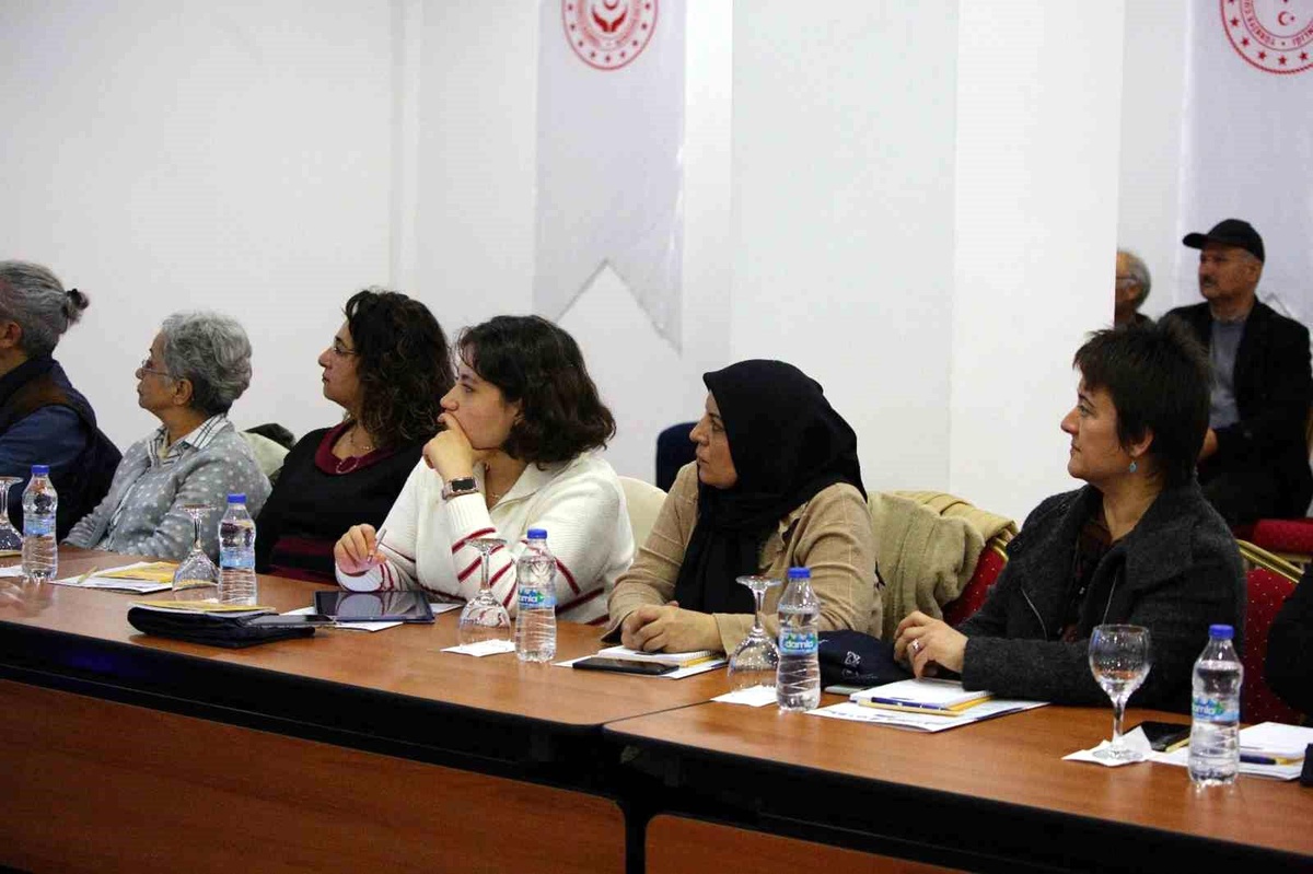 Kadınların Kooperatifler Yoluyla Güçlendirilmesi Projesi Eğitimleri Başladı
