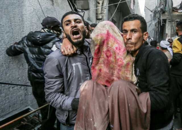 Netanyahu, Gazze'deki işgali savunmaya devam etti