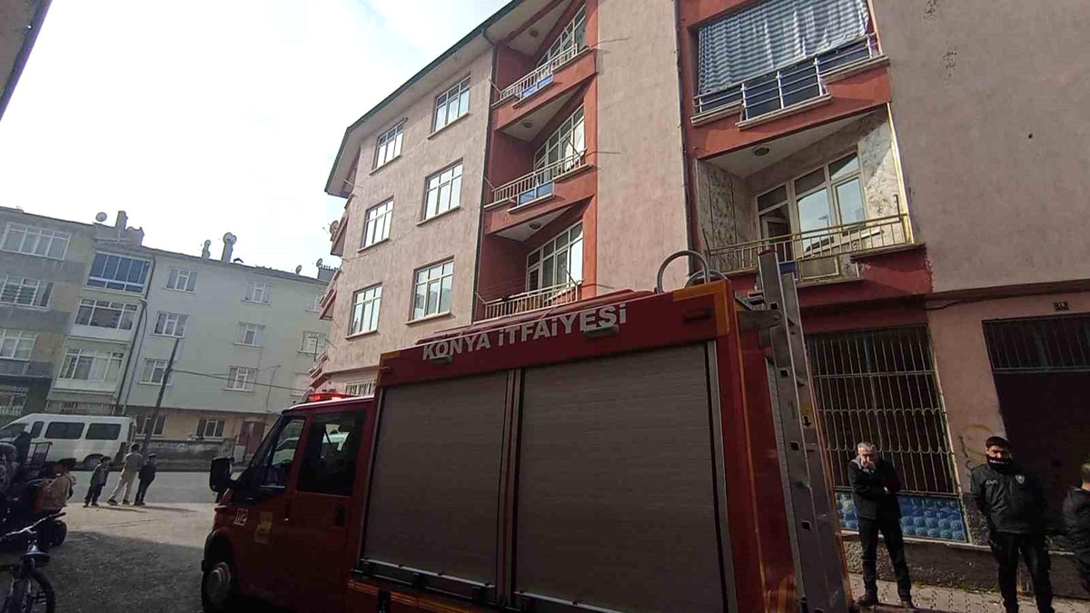 Cezaevi firarisi tuvaletin havalandırma boşluğuna sıkıştı