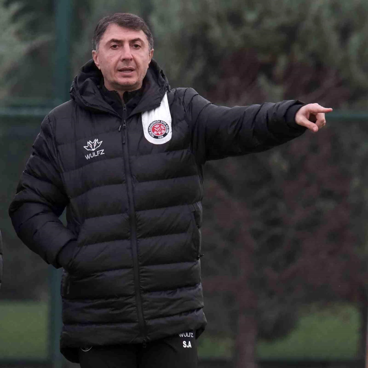 Fatih Karagümrük\'ün yeni teknik direktörü Shota Arveladze takımla ilk antrenmanına çıktı