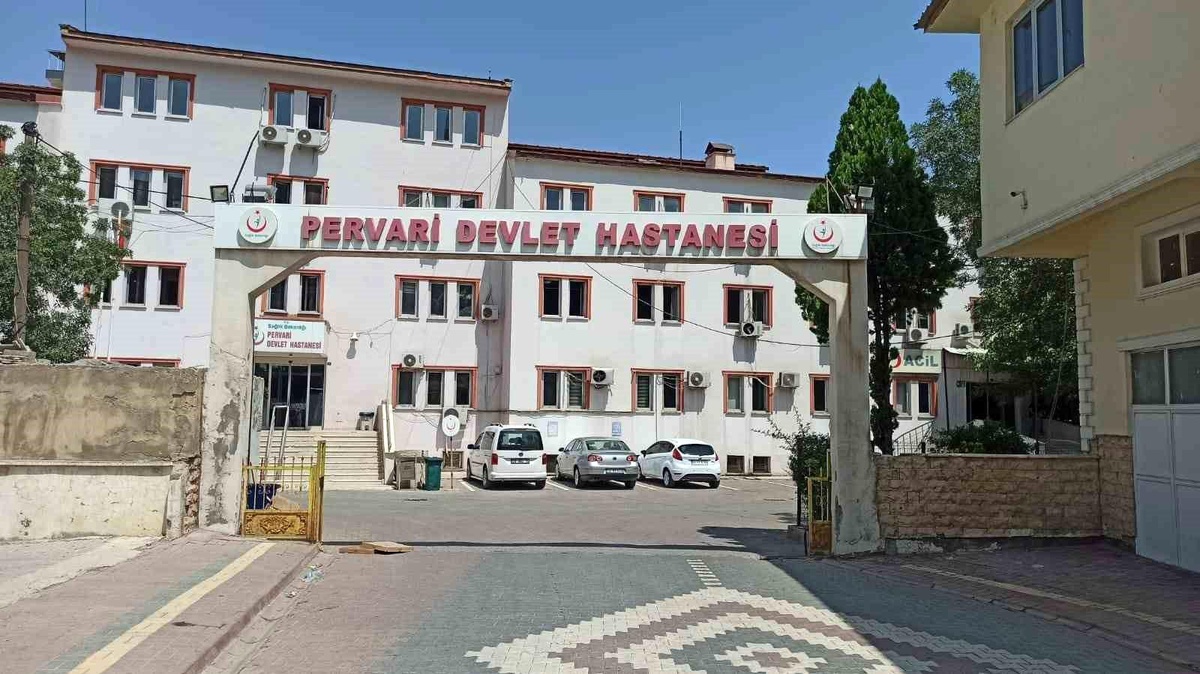 Siirt\'te sobadan çıkan gazdan zehirlenen kardeşler tedavi altına alındı