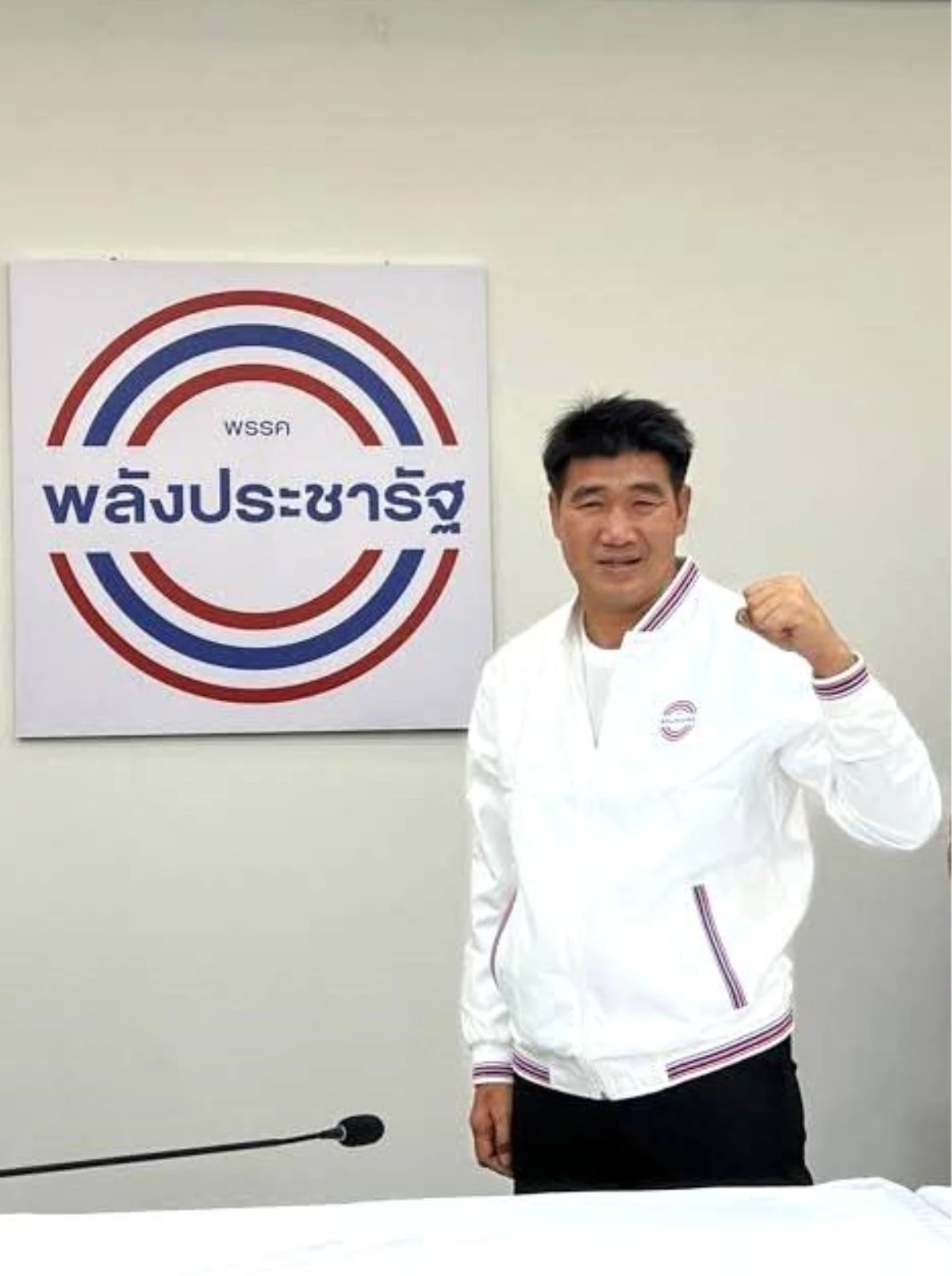 Taylandlı eski Olimpiyat şampiyonu boksör cinsel saldırıyla suçlandı
