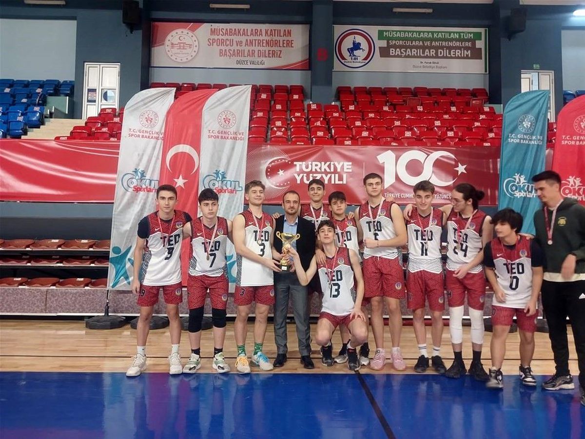 TED Düzce Koleji, Okul Sporları Genç Erkekler Basketbol Şampiyonu