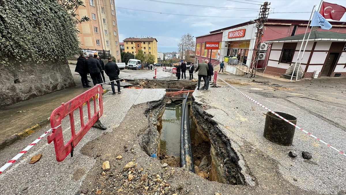 Trabzon\'da içme suyu hattında patlama