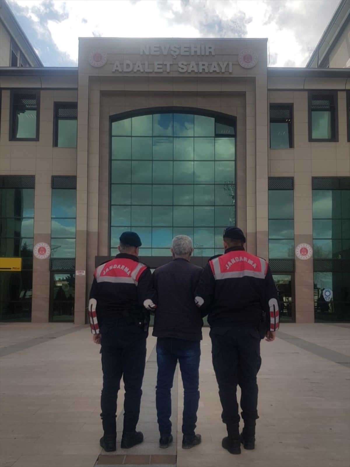 Nevşehir\'de Belediye Hizmet Binası Soygunu