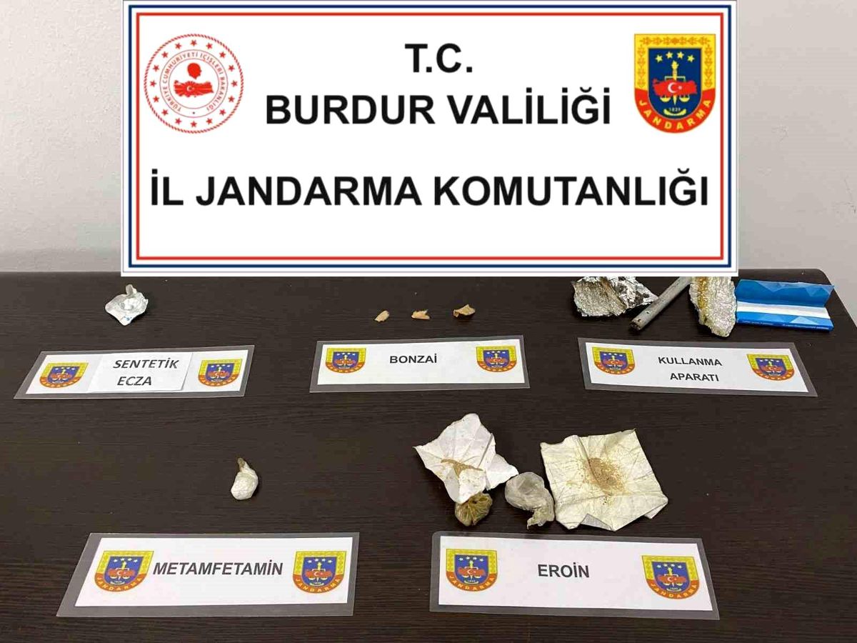 Burdur\'da Uyuşturucu Operasyonu: Çok Sayıda Madde Ele Geçirildi