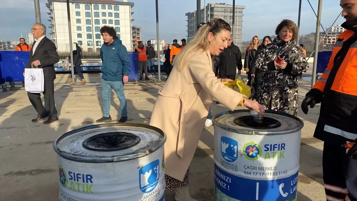 Çanakkale\'de Sıfır Atık Getirme Merkezi Hizmete Açıldı