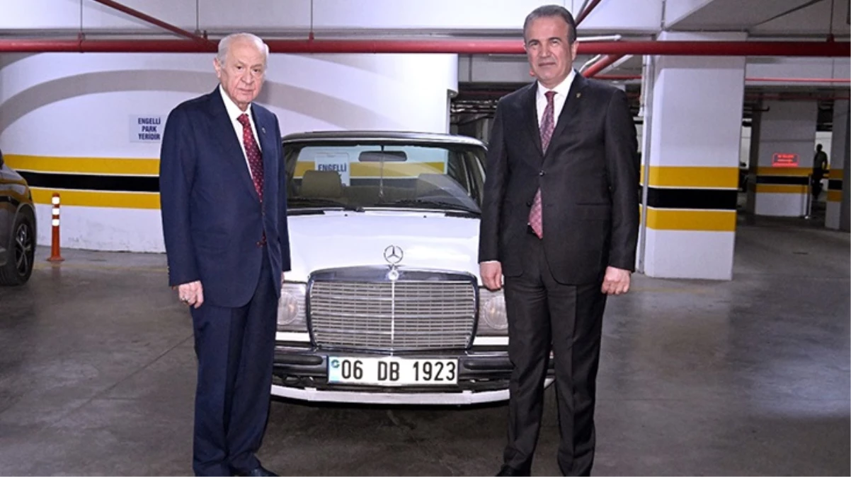 MHP Genel Başkanı Bahçeli, Milletvekili Abdurrahman Başkan\'a 1982 model Mercedes hediye etti
