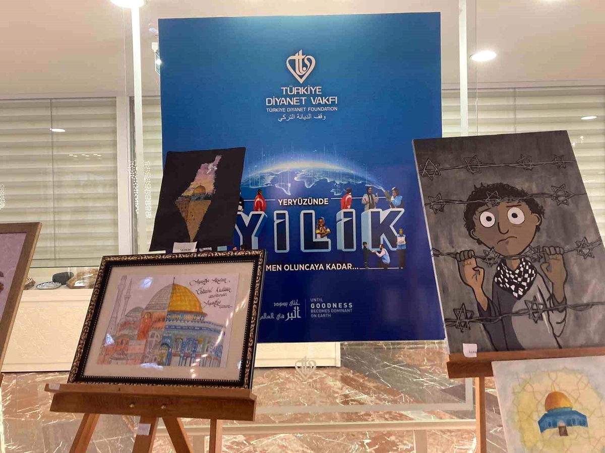 Diyanet İşleri Başkanı: Siyonist vahşiler Gazze\'de vahşet sergiliyor
