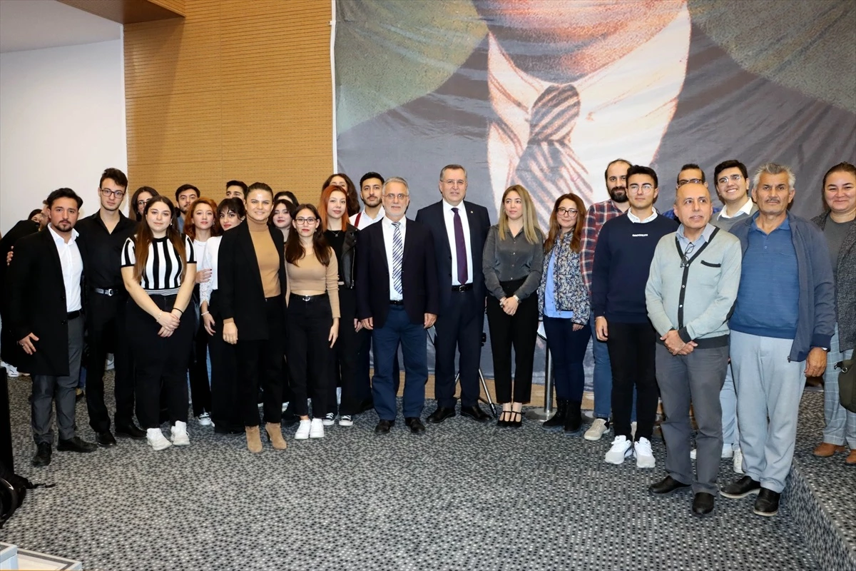 FTSO Başkanı Osman Çıralı, üniversite öğrencilerinin sorunlarını yanıtladı