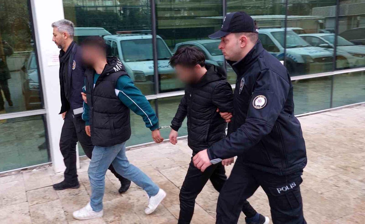 Samsun\'da kişi darp edilerek gasp edildi, 4 gözaltı