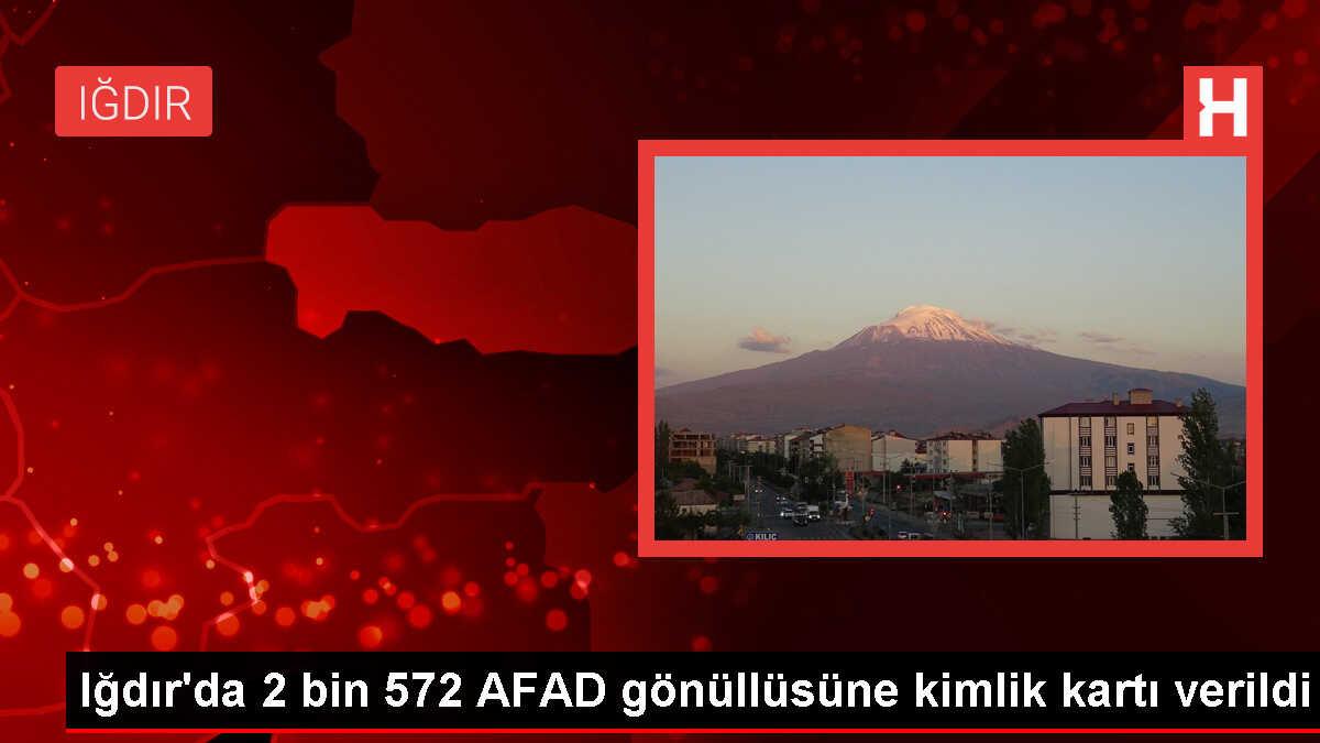 Iğdır'da AFAD gönüllülerine sertifika ve kimlik kartları teslim edildi