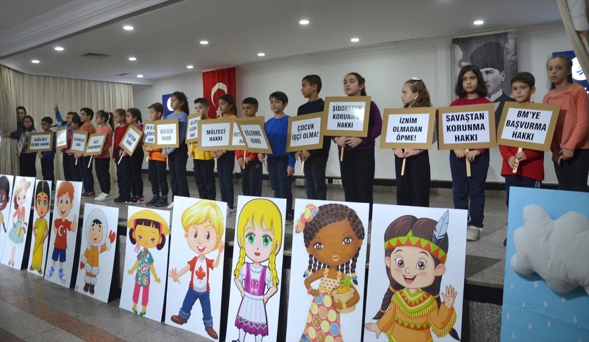 Karamürsel\'de Dünya İnsan Hakları Günü programı düzenlendi