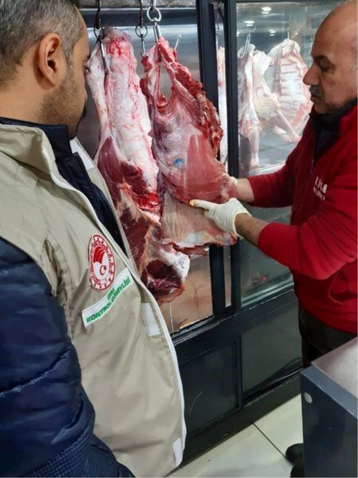 Kars\'ta kırmızı et satışı denetlendi
