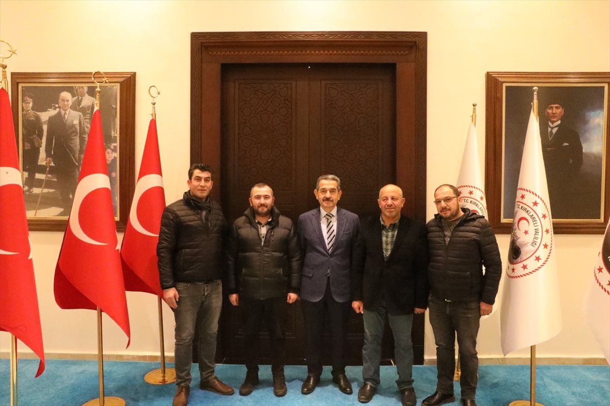 Kırklareli Valisi Birol Ekici, ziyaretleri kabul etti