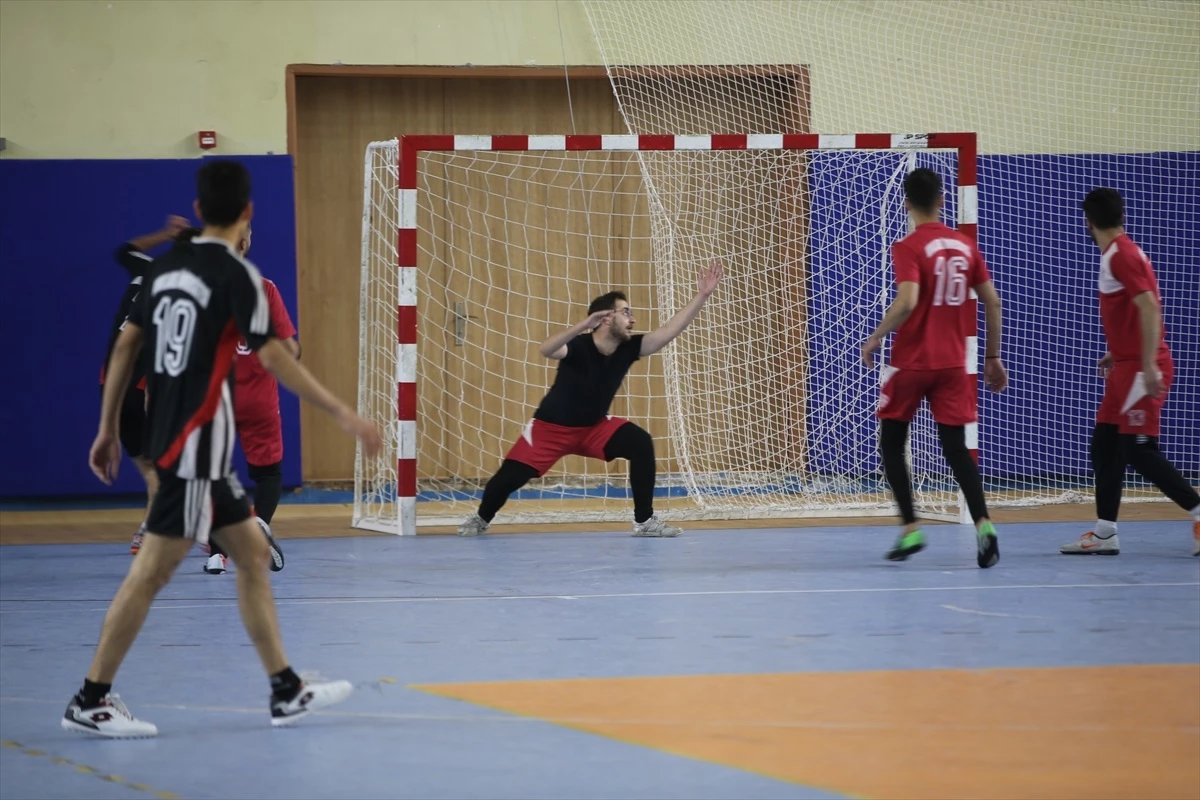 Kırklareli Üniversitesi'nde Uluslararası Öğrenciler Arasında Futsal Dünya Kupası Başladı