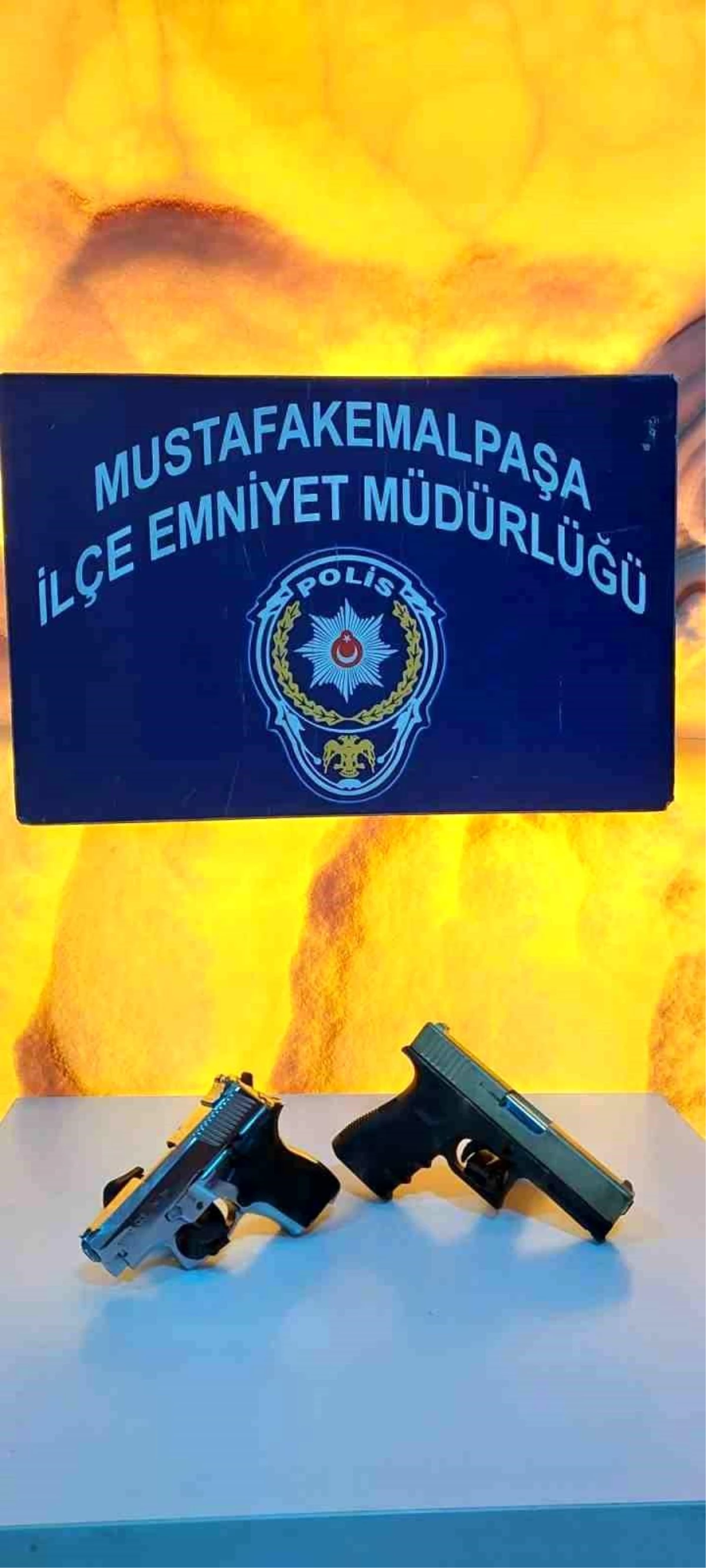 Bursa\'da silahla havaya ateş açan şahıslar yakalandı