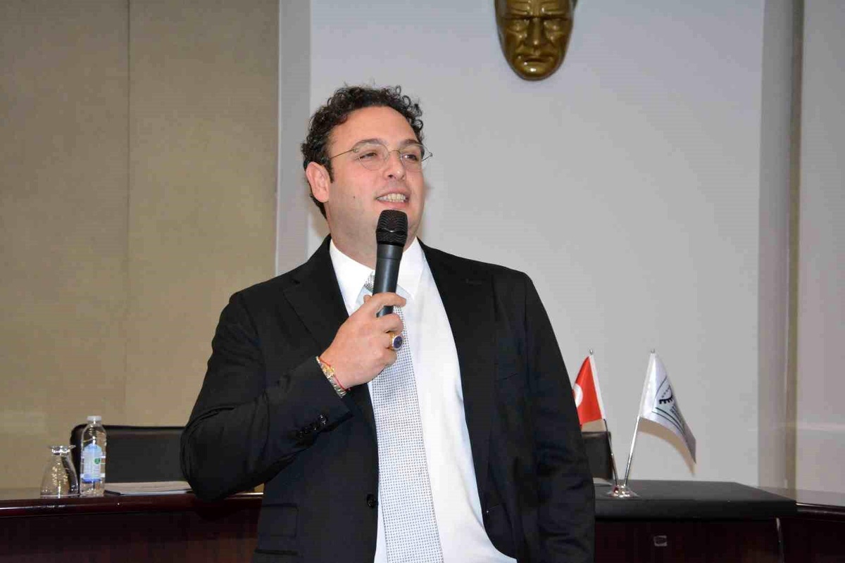 Manisa Organize Sanayi Bölgesi Sanayicileri Derneği\'nden genç sanayicilere destek
