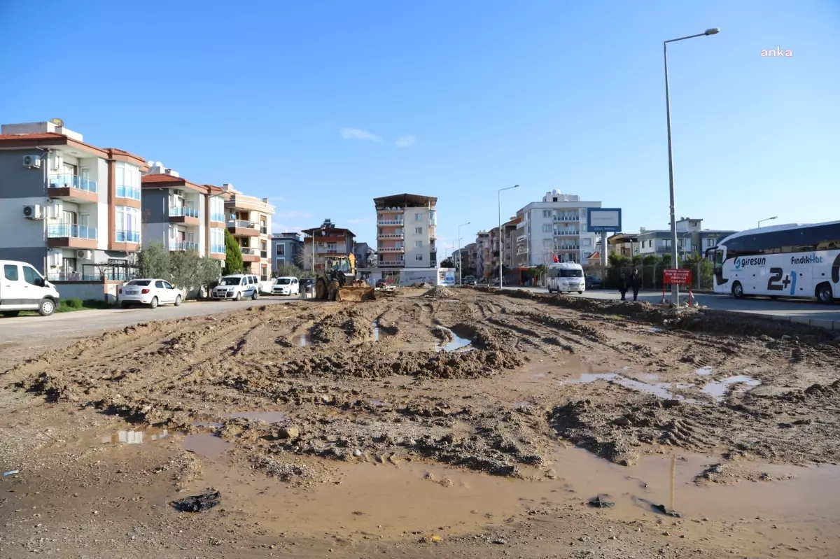 Menderes Belediyesi Cüneytbey Mahallesi\'ne yeni yeşil alan kazandırdı