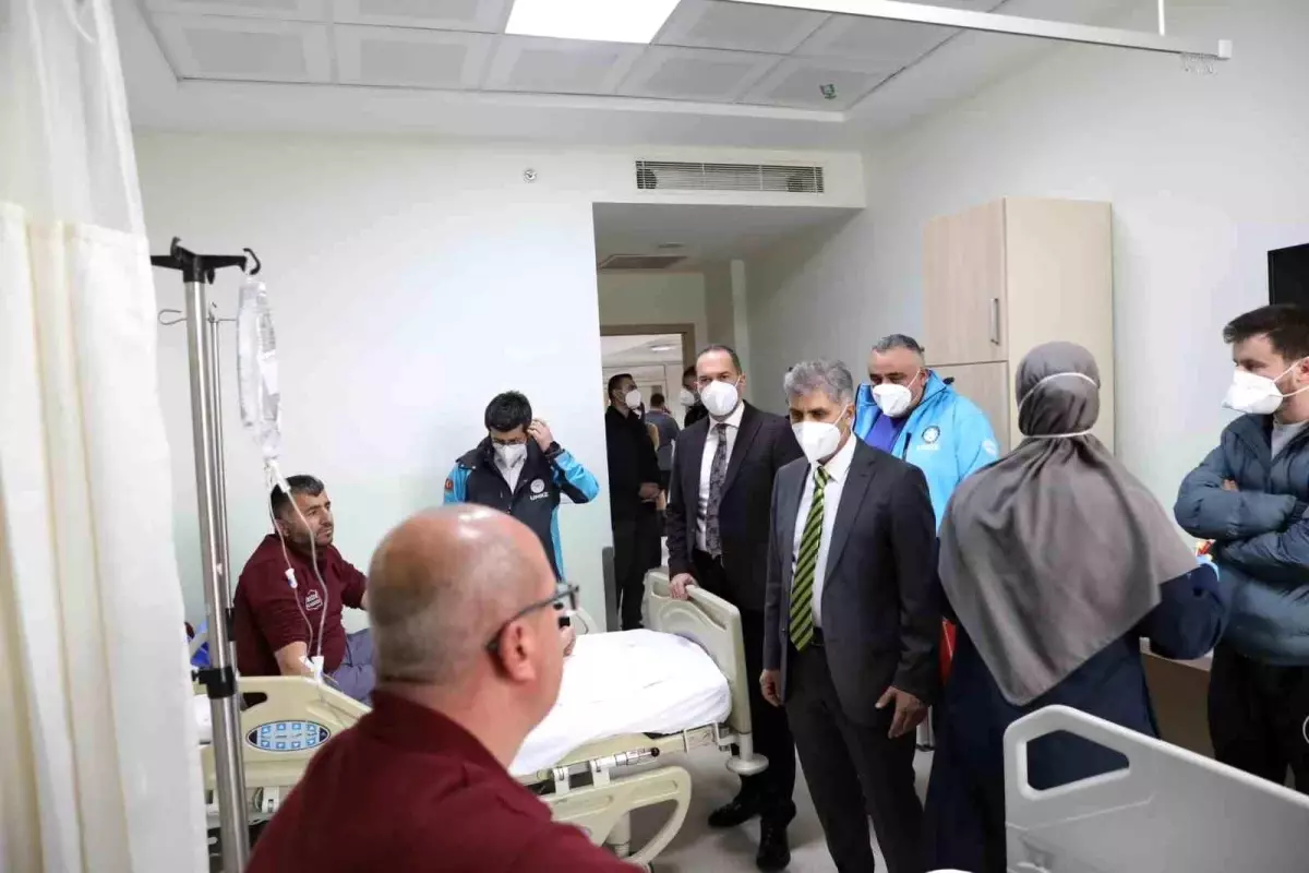 Niğde\'de kimyasal zehirlenme: 2 işçi hayatını kaybetti, itfaiye ekibi tedavi altında