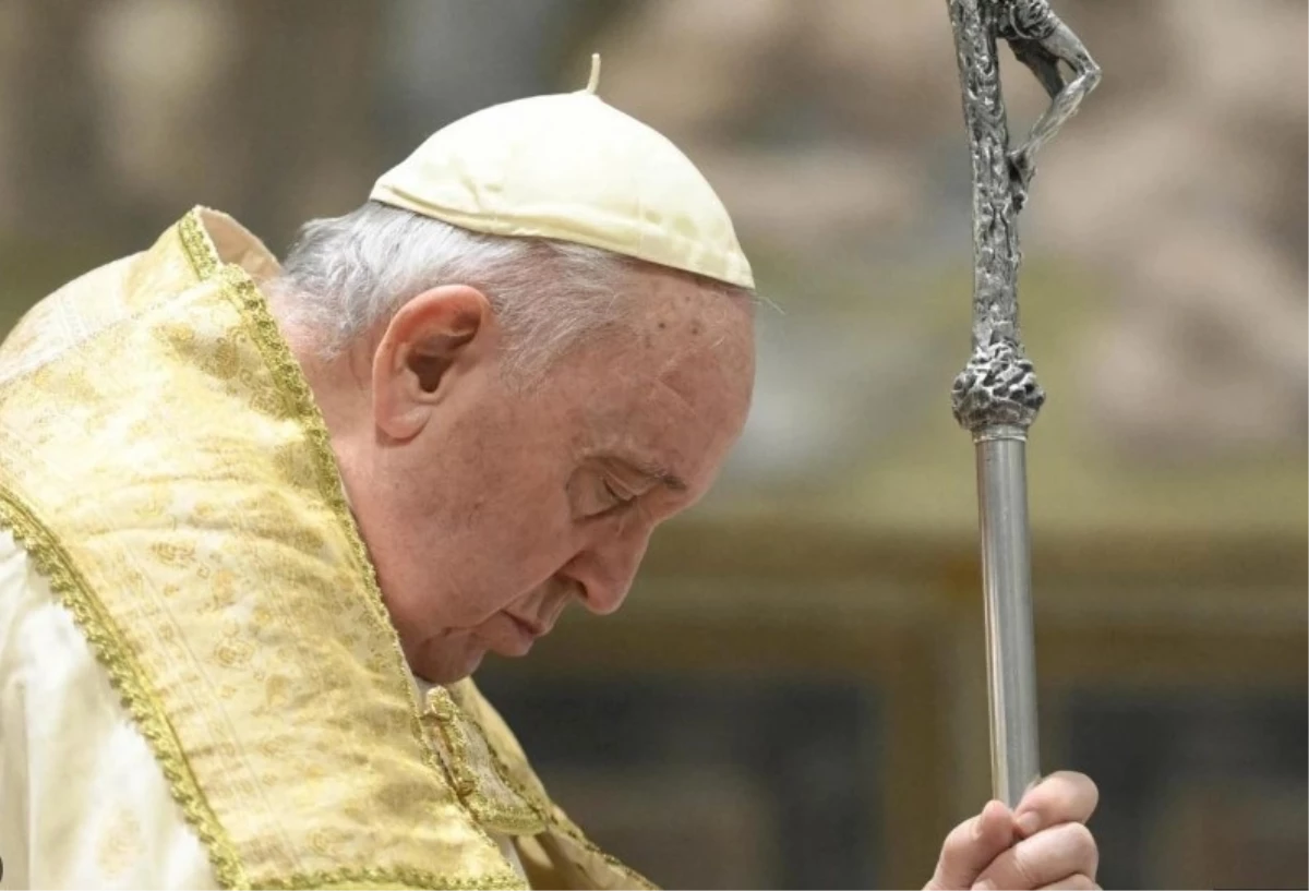Sağlık sorunları yaşayan 87 yaşındaki Papa Francesco mezarını hazırlattı