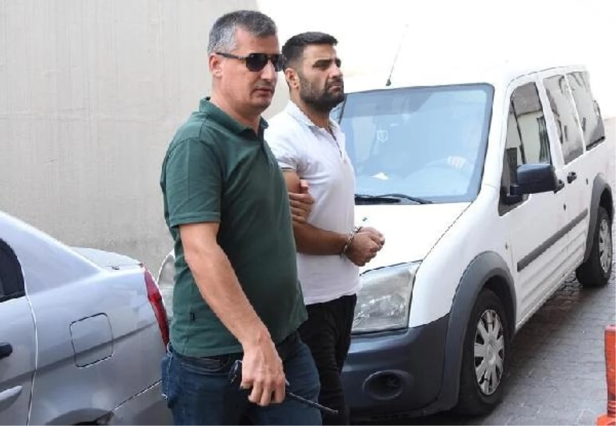 Kayseri\'de şarkıcı Metin Işık ve ailesinin yargılanması devam ediyor