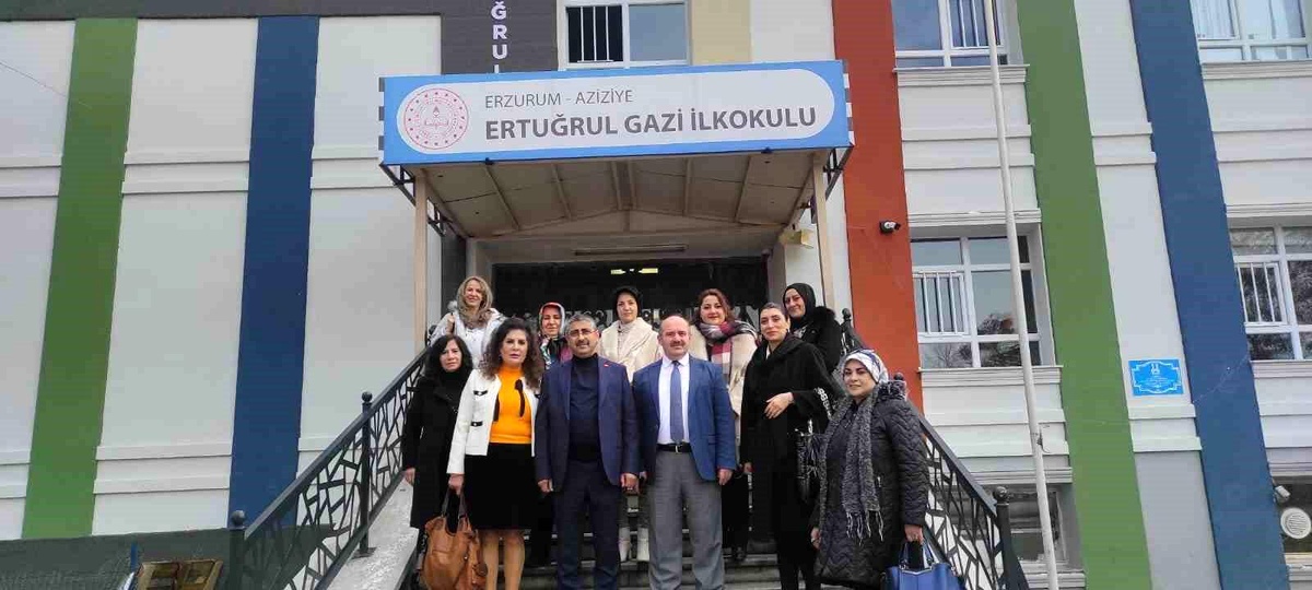 MHP Erzurum ve Maltepe\'den yardım