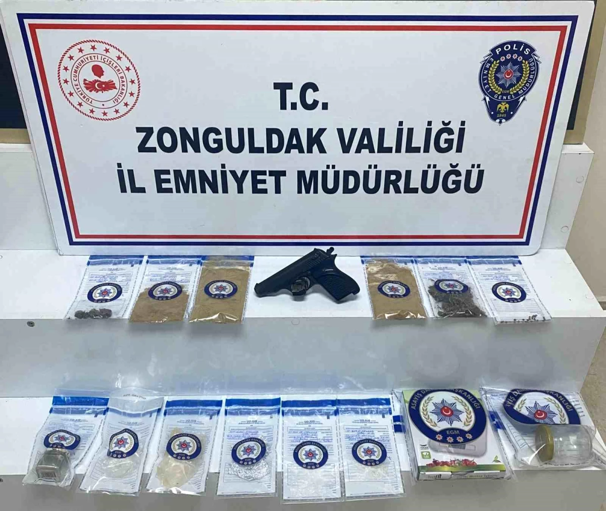 Zonguldak\'ta Narkotik Operasyonu: 4 Tutuklama
