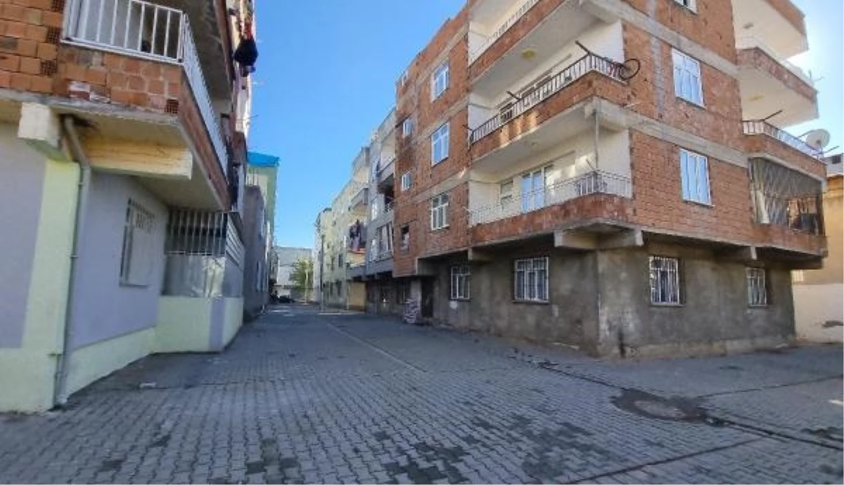 Diyarbakır\'da evinde vurulan kadın hayatını kaybetti