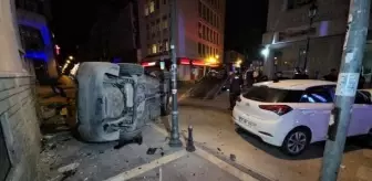 Adana'da kaza: 2 sürücü yaralandı