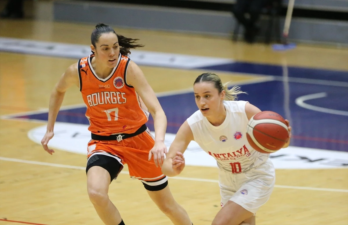 Antalya Büyükşehir Belediyespor Toroslar Basketbol, Tango Bourges Basket\'e yenildi
