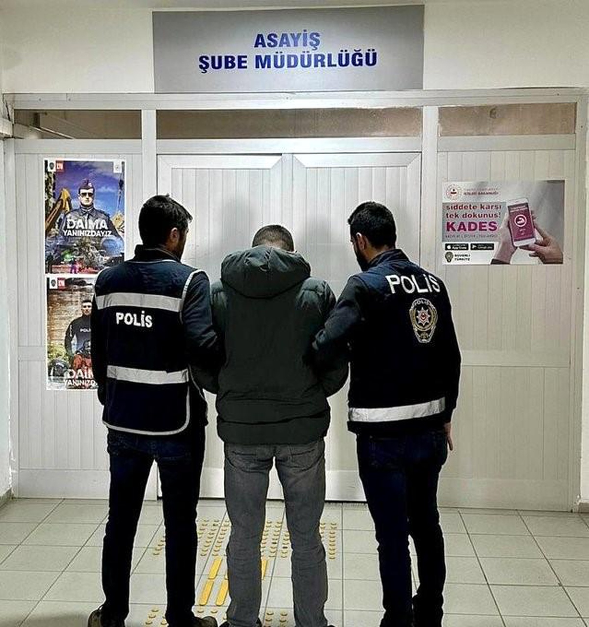 Ardahan\'da firari hükümlü yakalandı