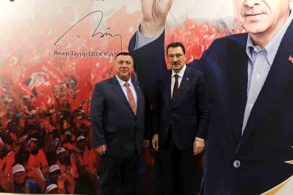 Beylikova Belediye Başkanı Özkan Alp, AK Parti Genel Başkan Yardımcısı Ali İhsan Yavuz\'u ziyaret etti