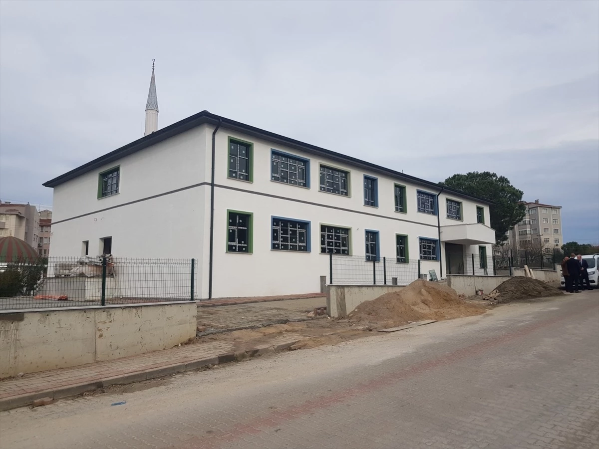 Çanakkale Biga\'da TOBB Anaokulu inşaatının yüzde 80\'i tamamlandı