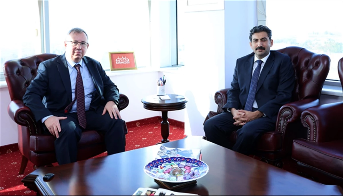 Edirne Cumhuriyet Başsavcısı Trakya Üniversitesi Rektörü\'nü ziyaret etti