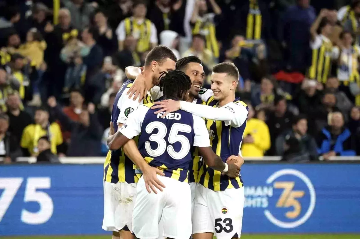 Fenerbahçe, Spartak Trnava\'yı 4-0 mağlup ederek son 16 turuna yükseldi