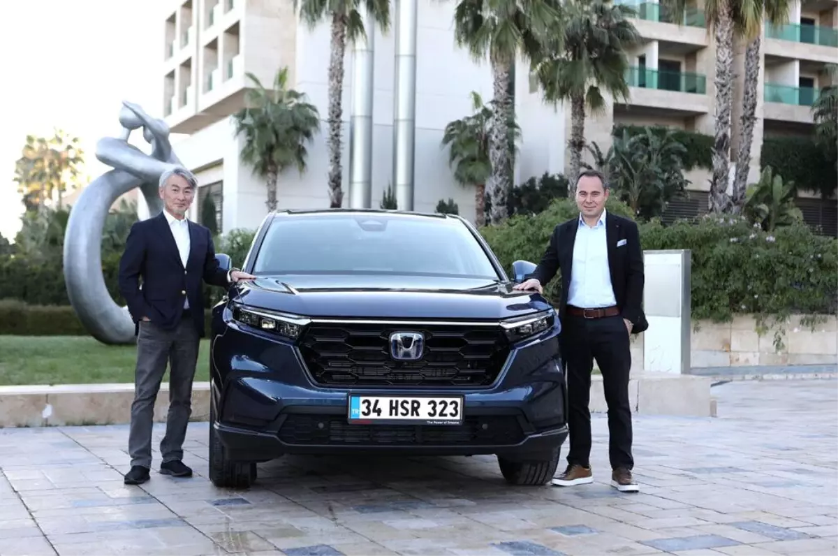 Honda\'nın hibrit SUV ailesi CR-V e: HEV ile tamamlandı