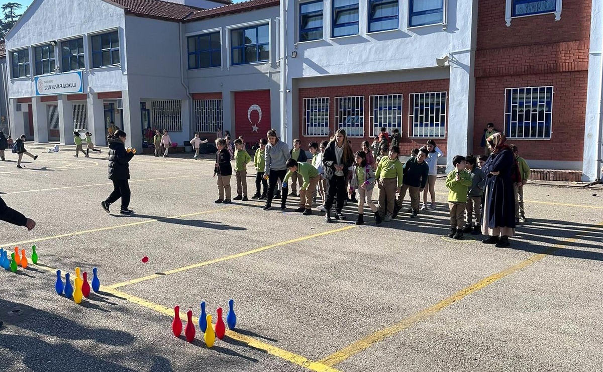 Düzce\'de Okul Sporları İFET Oyunları Devam Ediyor