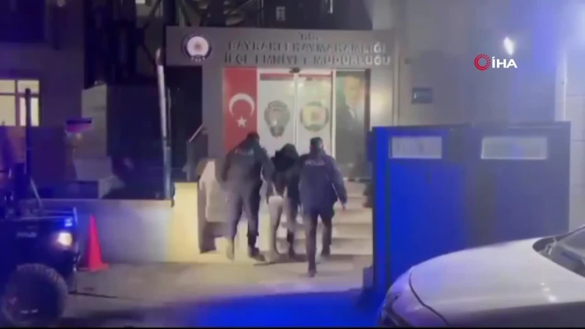 İzmir\'de ATV\'li polisler hırsızlık zanlısını yakaladı