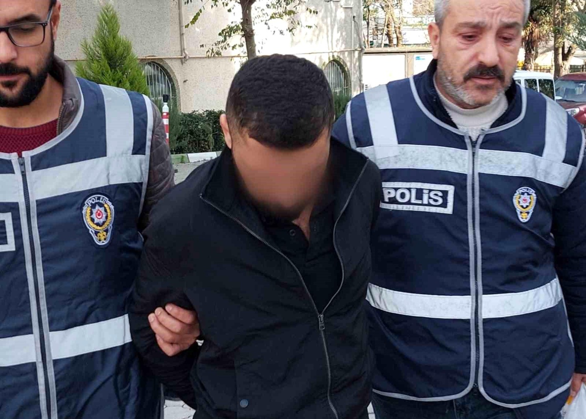 Samsun\'da 600 bin liralık altınla kaçan zanlıya ev hapsi