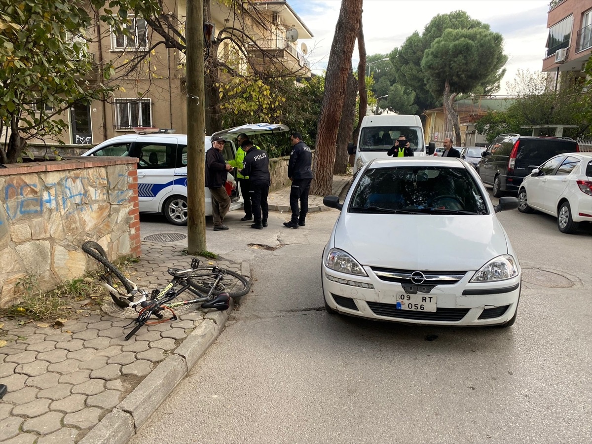 Nazilli\'de otomobil ile bisiklet çarpışması: 1 yaralı
