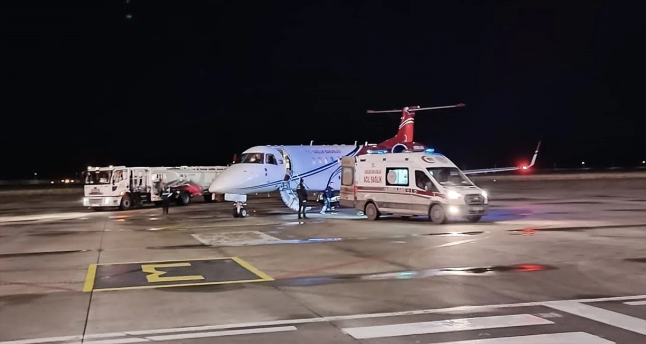 Şırnak\'ta kalp yetmezliği yaşayan kadın, ambulans uçakla Ankara\'ya götürüldü